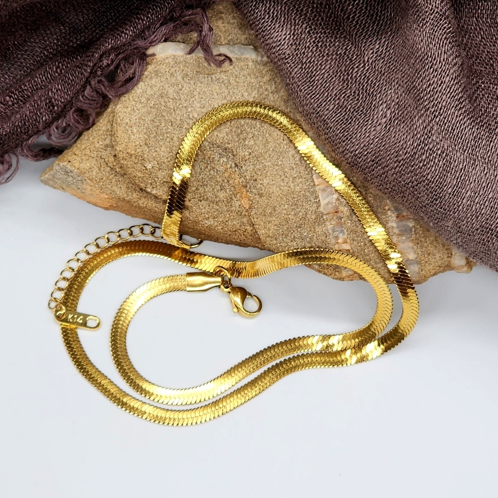 Designer Dea Dia Herringbone Necklace 14kt Gold plated Flat Chain - Picture 13 of 15